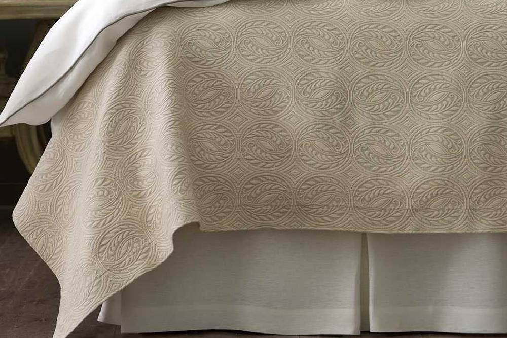 Custom bed skirts and custom bedding from Delux Drapery & Shade near Ann Arbor, Michigan (MI)
