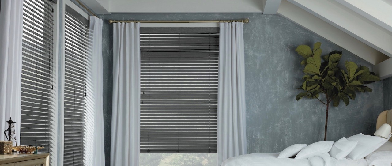 Hunter Douglas Dealer Image